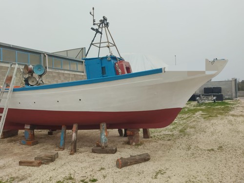 Barca pesca - pesca,